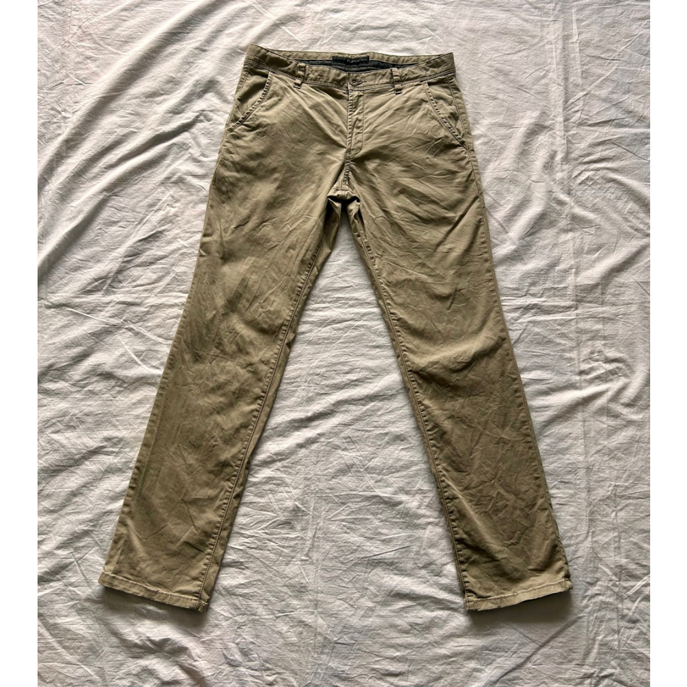 Calvin Klein Jeans 32x32 Slim Fit Khaki Chinos Beige Men’s Pants